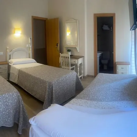 ゲストハウス Plaza